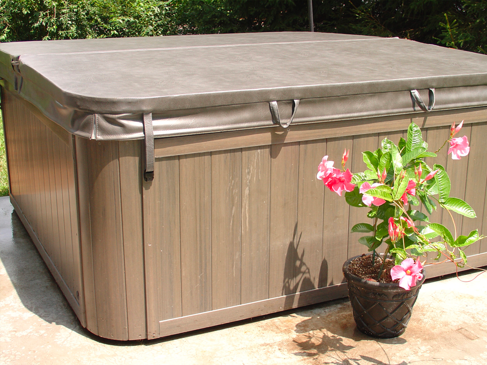 Deluxe Spa Cover